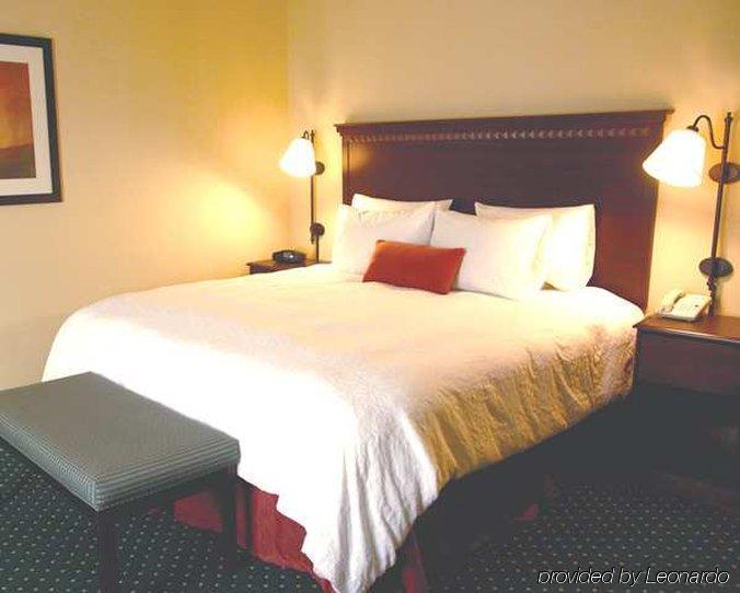 Hampton Inn & Suites ארויו גראנדה חדר תמונה